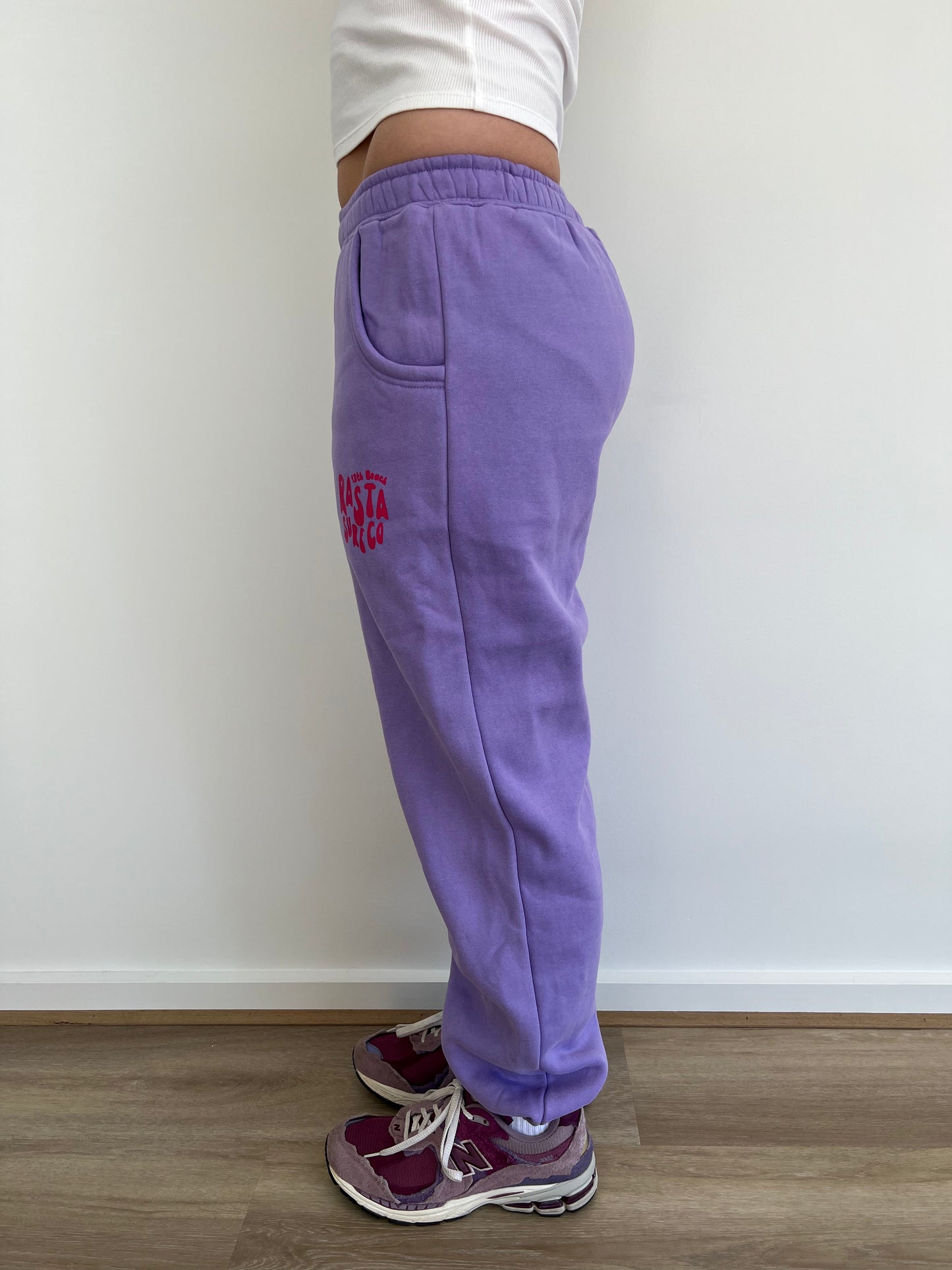 On Surfari Track Pants - Lavender
