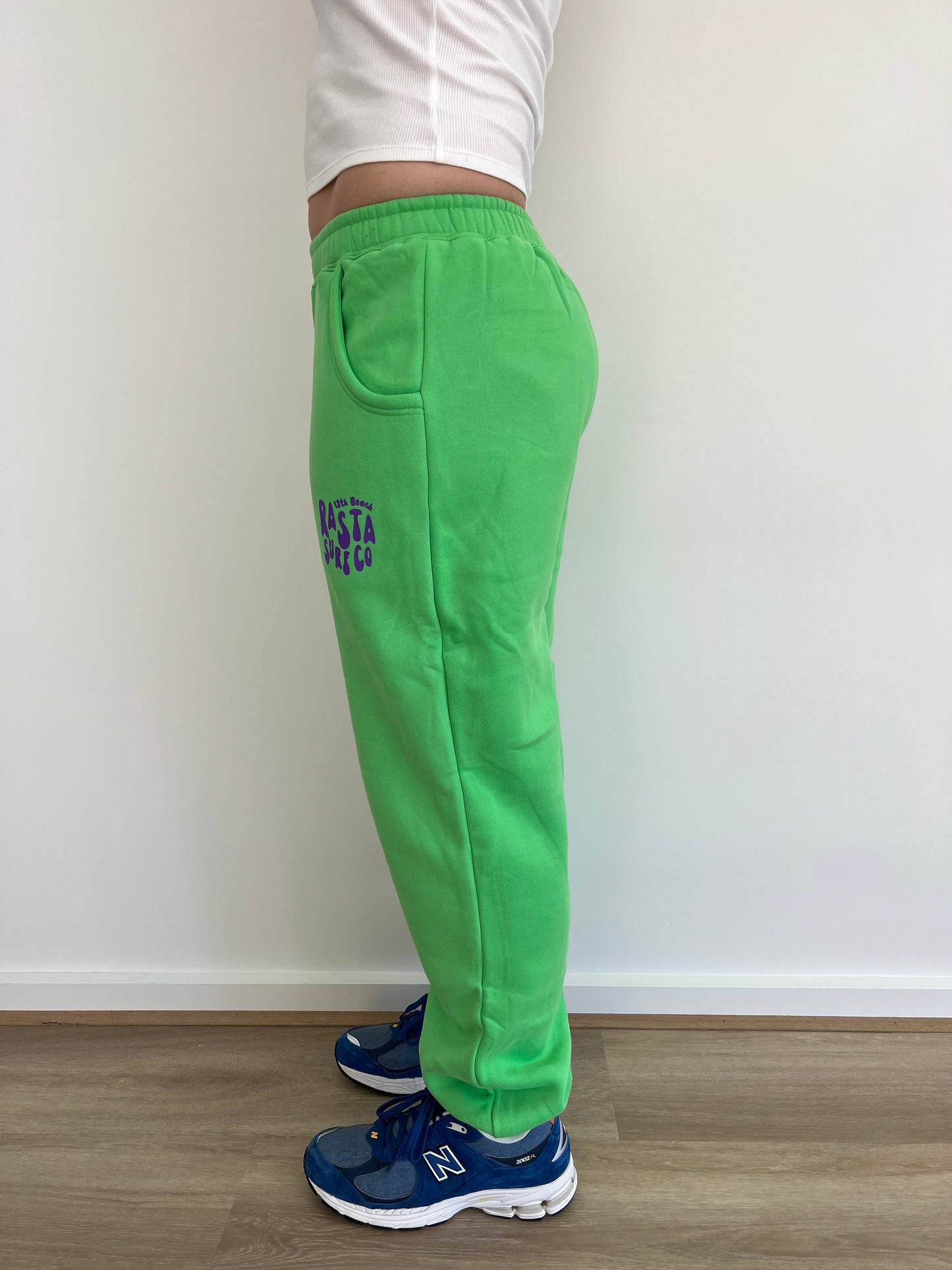 On Surfari Track Pants - Green Apple