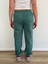 Load image into Gallery viewer, On Surfari Track Pants - Sage
